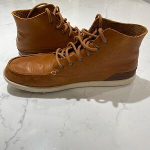 Olukai Men's Brown and Tan Boots